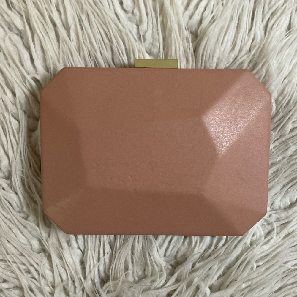 Olga Berg Adele Abstract Pod Blush Beige Convertible Clutch Shoulder Bag Nwt — image 2 of 8